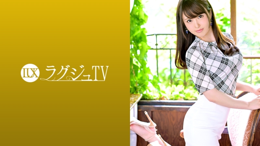 LUXU-1136 豪华电视1120“我以前的男朋友不酷……”什么是真正的性爱？一位想要享受中年人乐趣的姐姐出现了。在奔腾的快感面前超出预期的无尽高潮性爱！